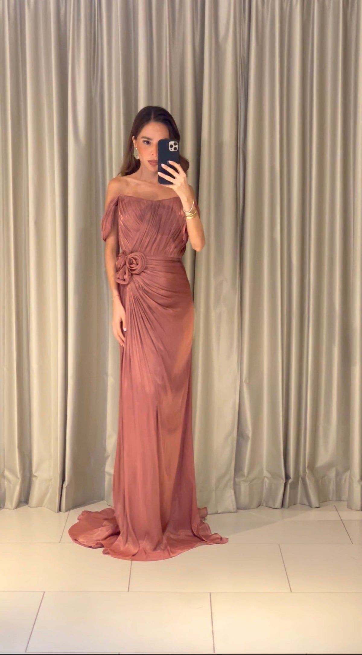 MARE DRESS