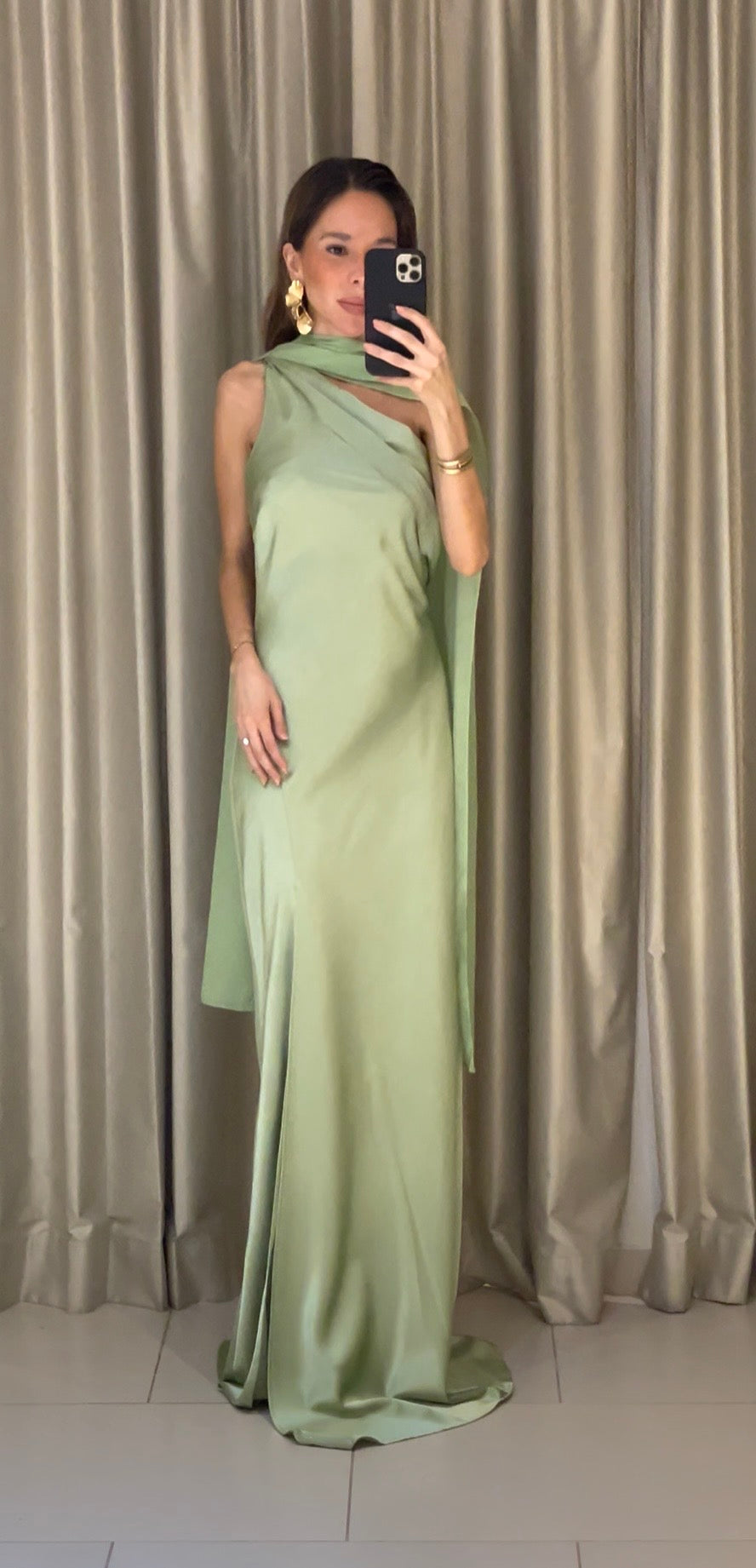 SATIN SILUETTE